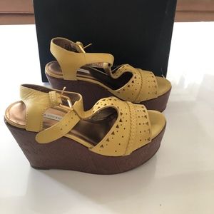 Cynthia Vincent Wedge Sandals - Size 8